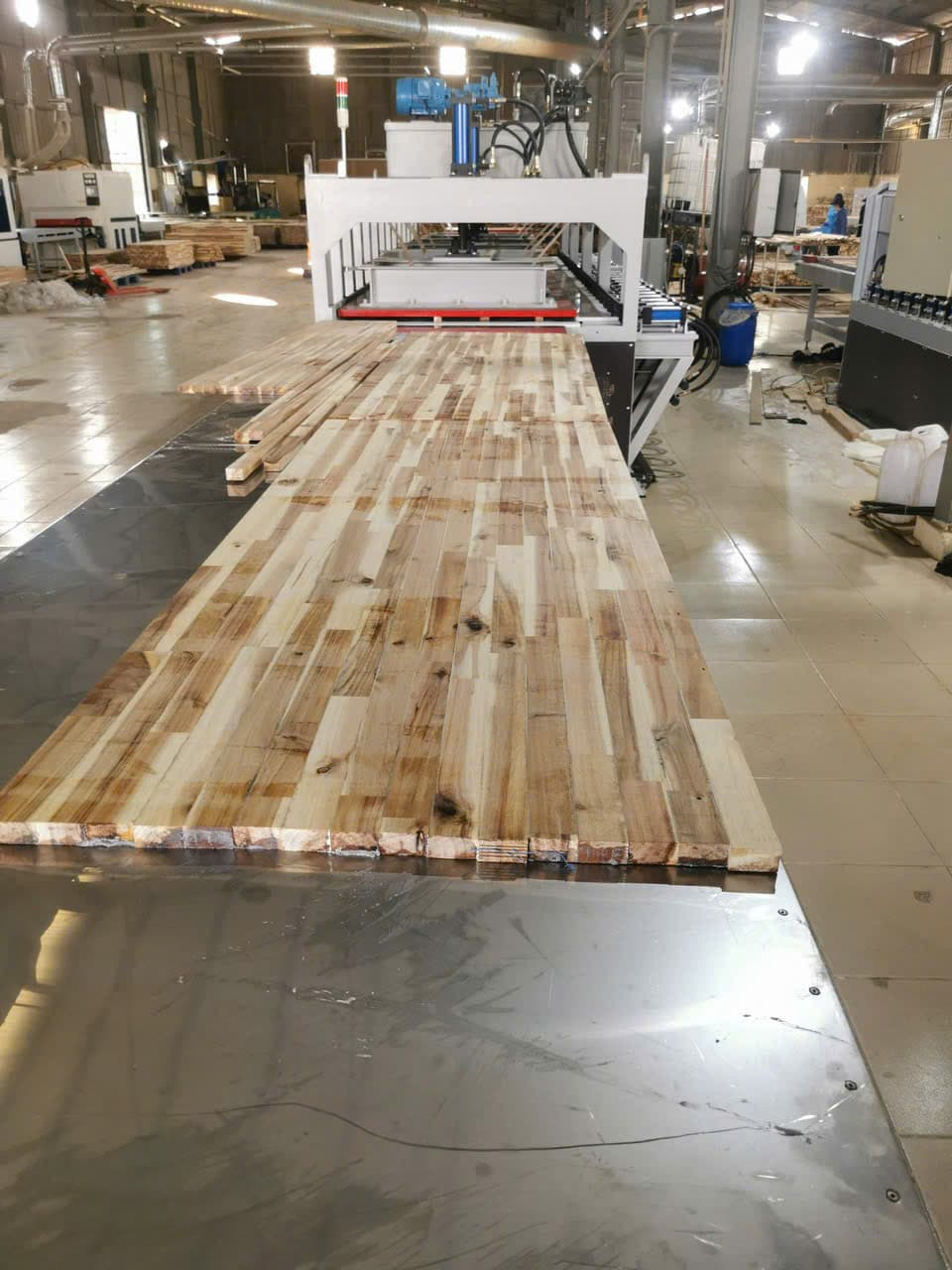 Gia công khung chữ U